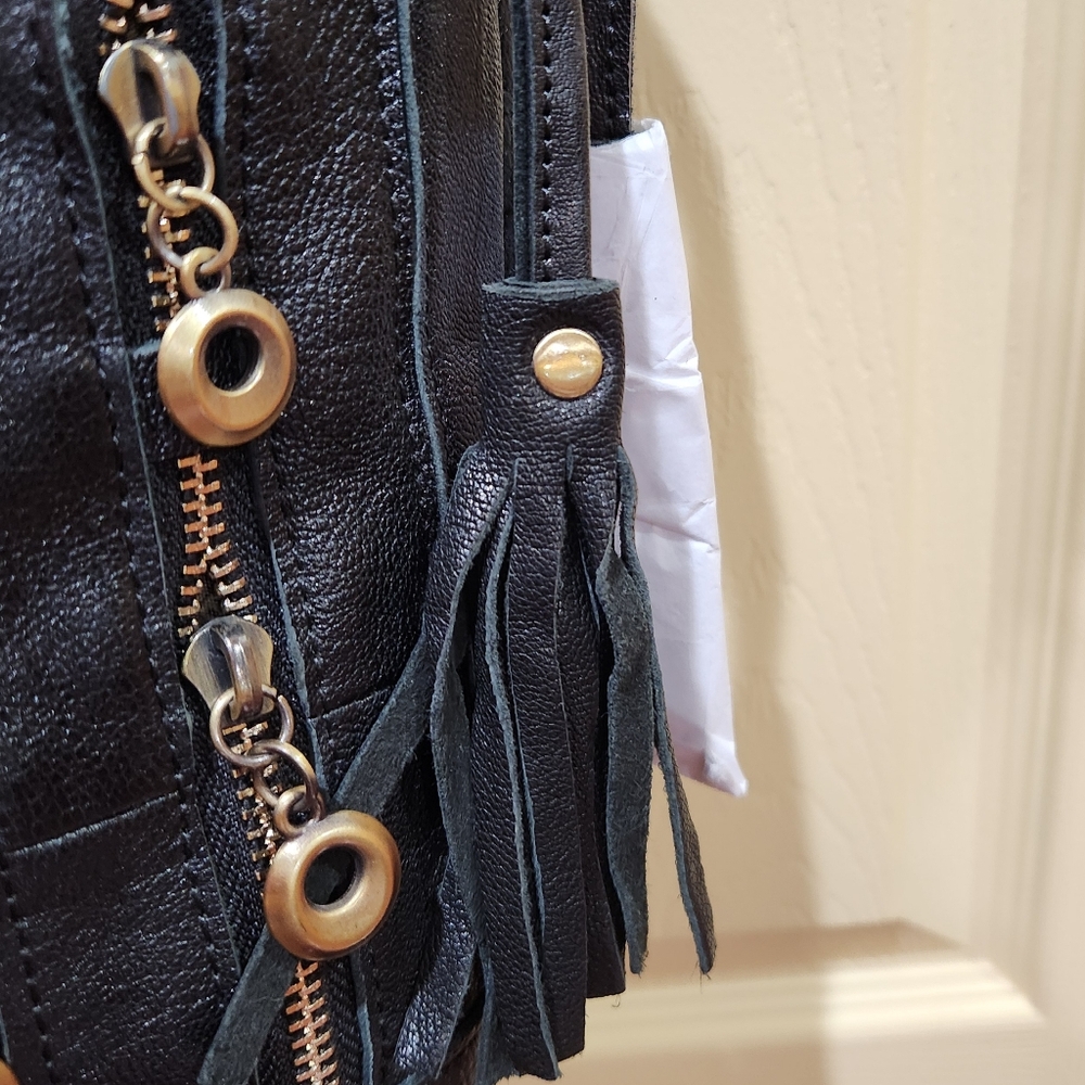 Amerileather Black Leather Shoulder Bag, NWT - Picture 8 of 12